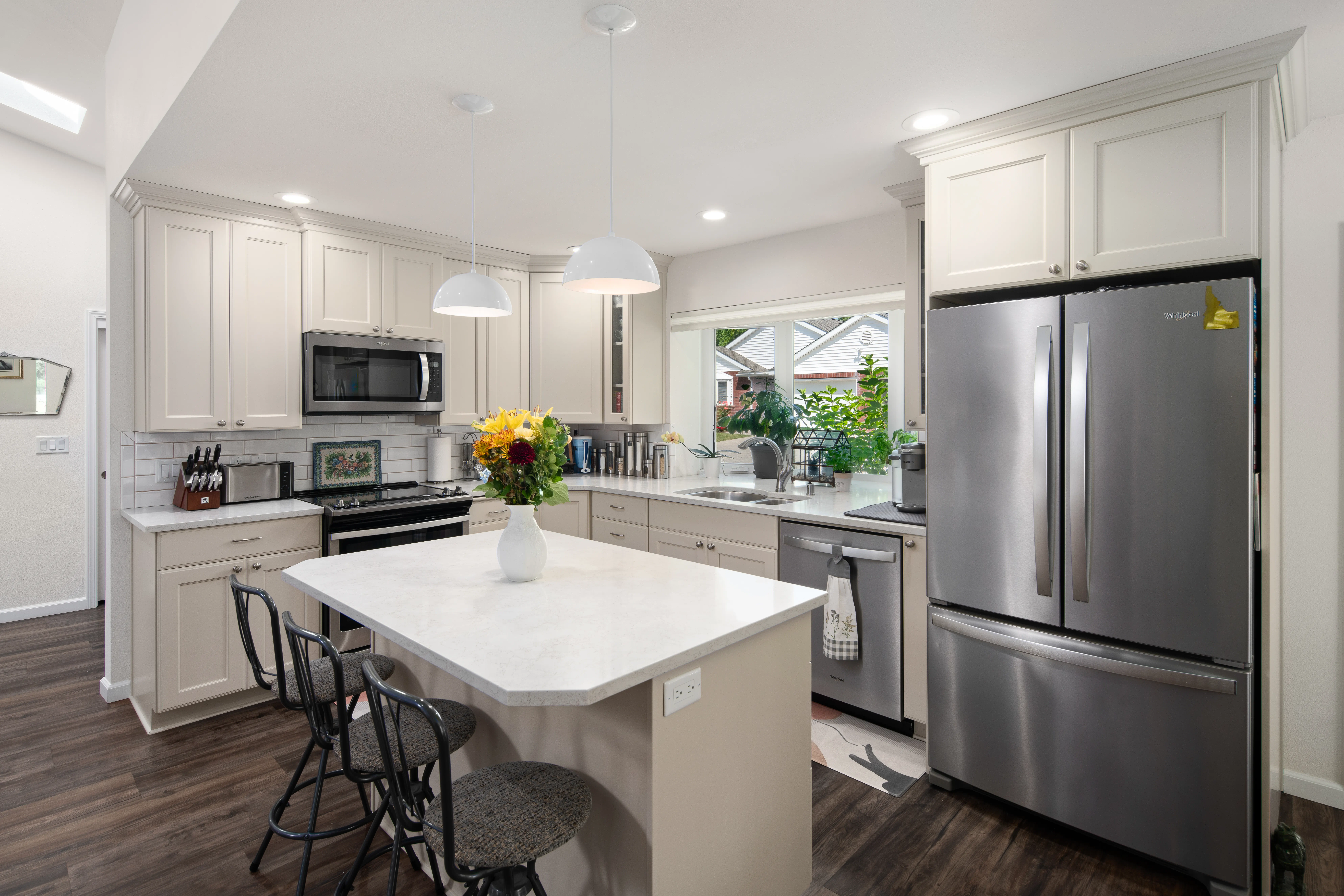 Cottage Home Kitchen
