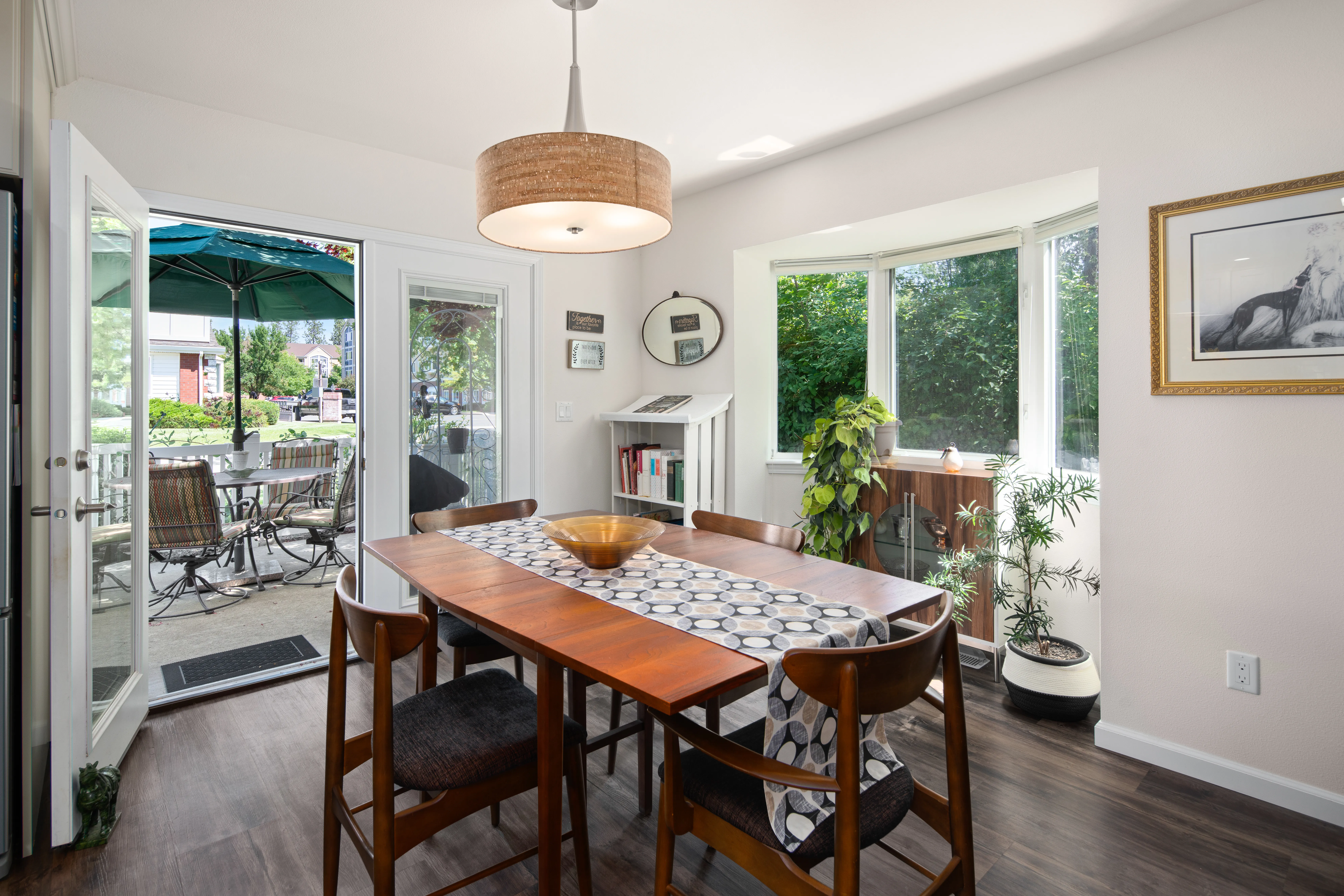 Cottage Home Dining Room
